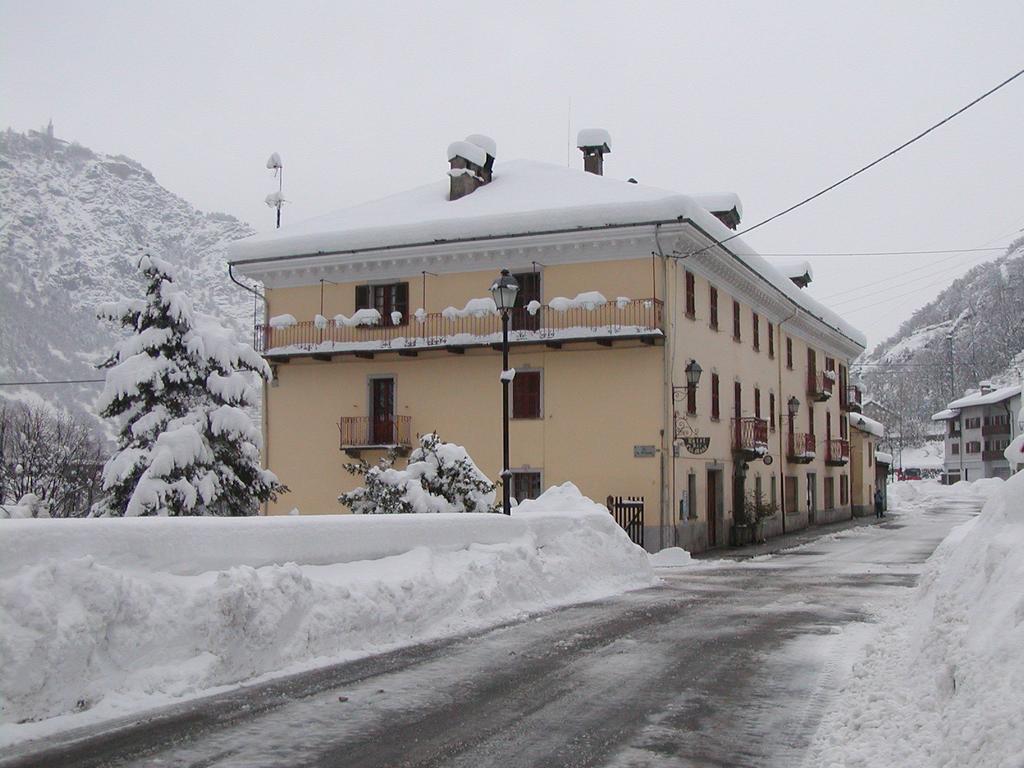 Hotel Col Du Mont Арвье Экстерьер фото